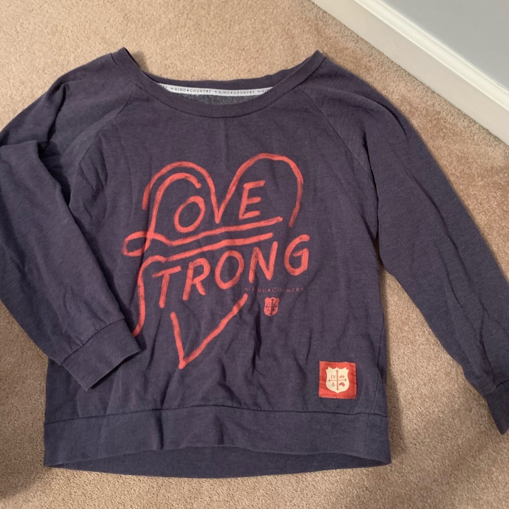 Sweatshirt with ‘For King and Country’ design